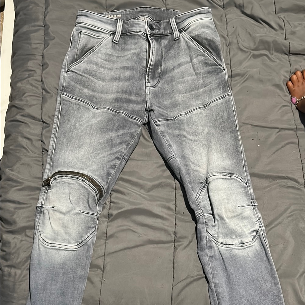 G-Star Gray Skinny Jeans with Distressed Knees and Vintage Wash